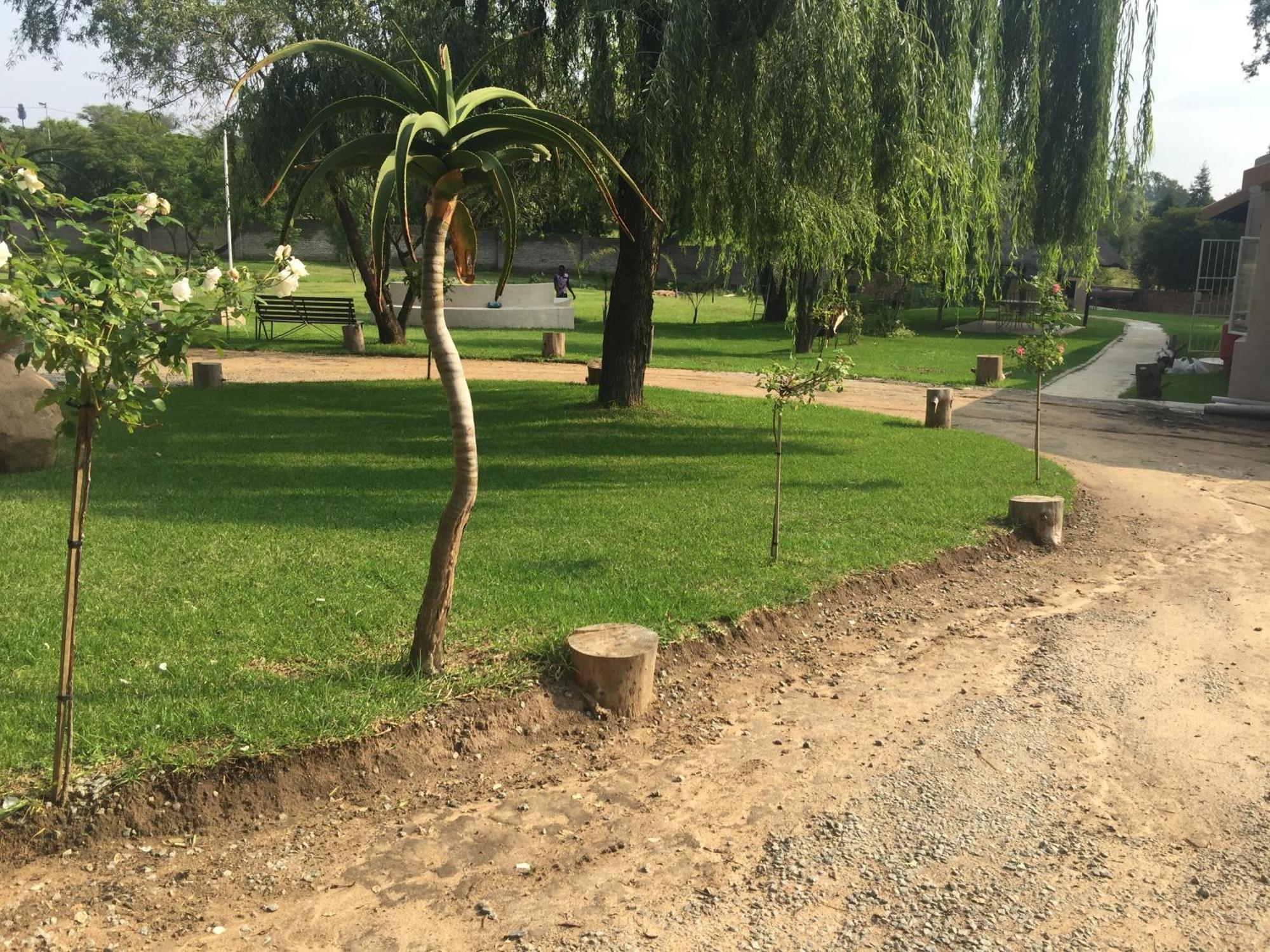 Simbasun Cottages Midrand Eksteriør bilde